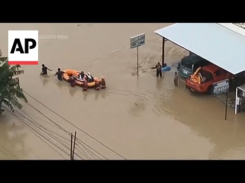 Floods and landslide kill 14 in Indonesia's Sulawesi island