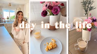 DAY IN THE LIFE | what i eat during a busy day, sunset beach walk, + healthy recipes!