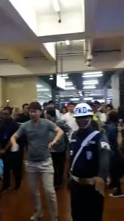 170929 Yoona SNSD arrived safely in Jakarta Airport Indonesia