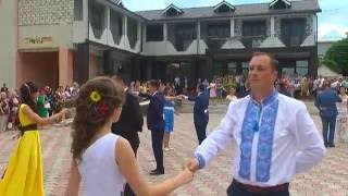 Сокирянська гімназія, танець з батьками