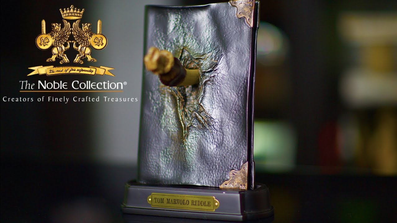 Unboxing Tom Riddle Diary With Basilisk Fang | The Noble Collection ...