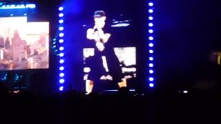 Eminem &quot; I&#39;m Not Afraid &quot; live @ Wembley Stadium 12. 07. 2014