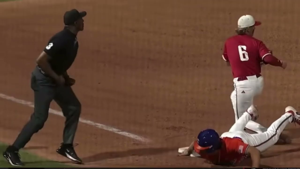 2 Runners Thrown Out at Third Base