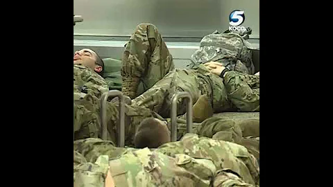 Oklahomans bring food to hundreds of soldiers stranded at airport due to winter storm - DayDayNews