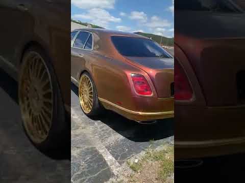Crazy Outrageous 💦 Bentley Mulsanne on Gold 26’s Forgiatos