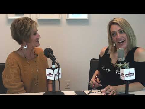 Working With a Professional Organizer | Bridges Conner and Christina Wagner on the CW Show