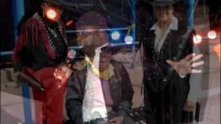Video voorbeeld van "The Mighty Sparrow- Gunslingers.mp4"