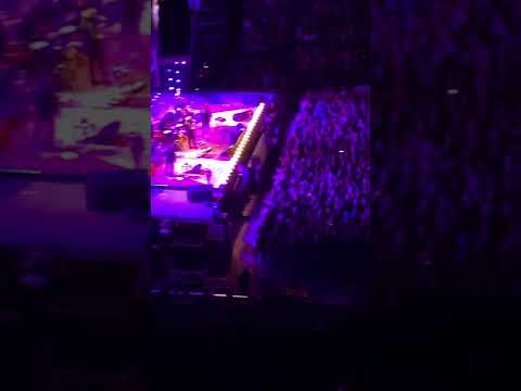Chris STAPLETON at Calgary Saddledome May 12 singing SECOND ONE TO KNOW