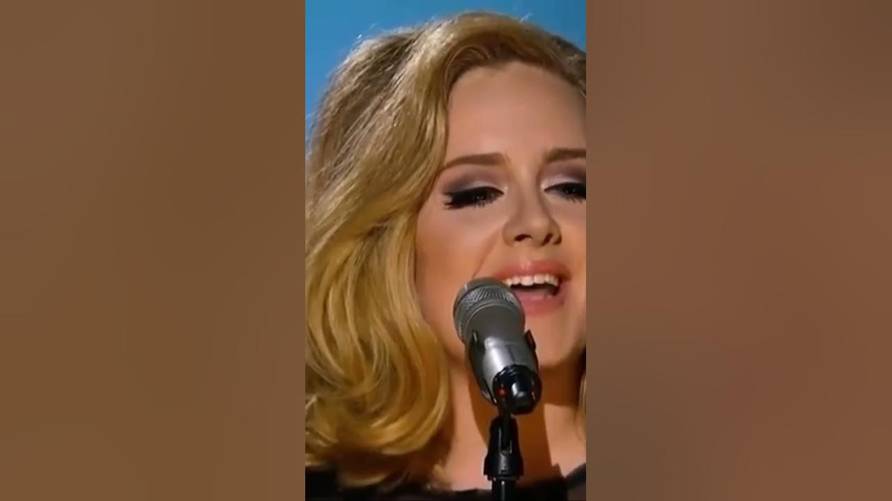 Rolling In The Deep-Adele (Live at the Grammys 2012)