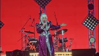 Ummi Elvi Sukaesih ft Tokyo Sky Paradise Orchestra Live at Synchronize Fest 2025