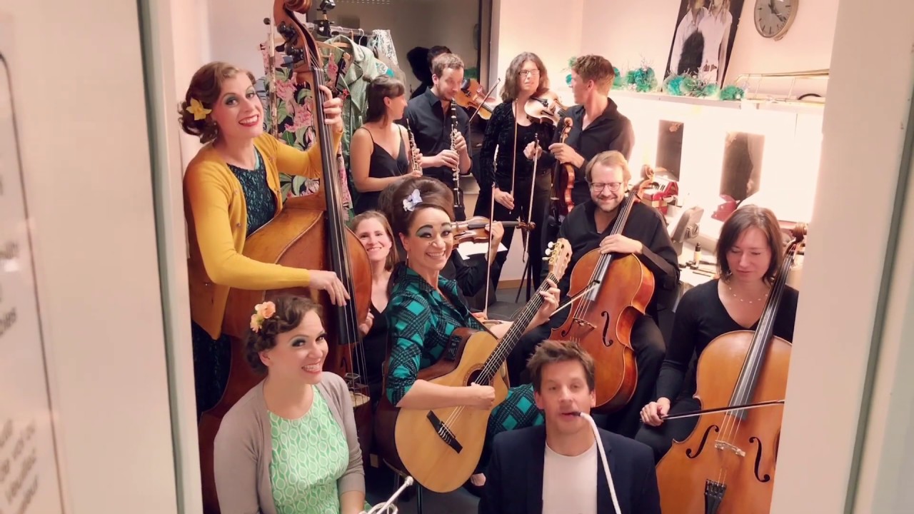 Zucchini Sistaz & Timm Beckmanns Liga der außergewöhnlichen Musiker - Garderobenprobe