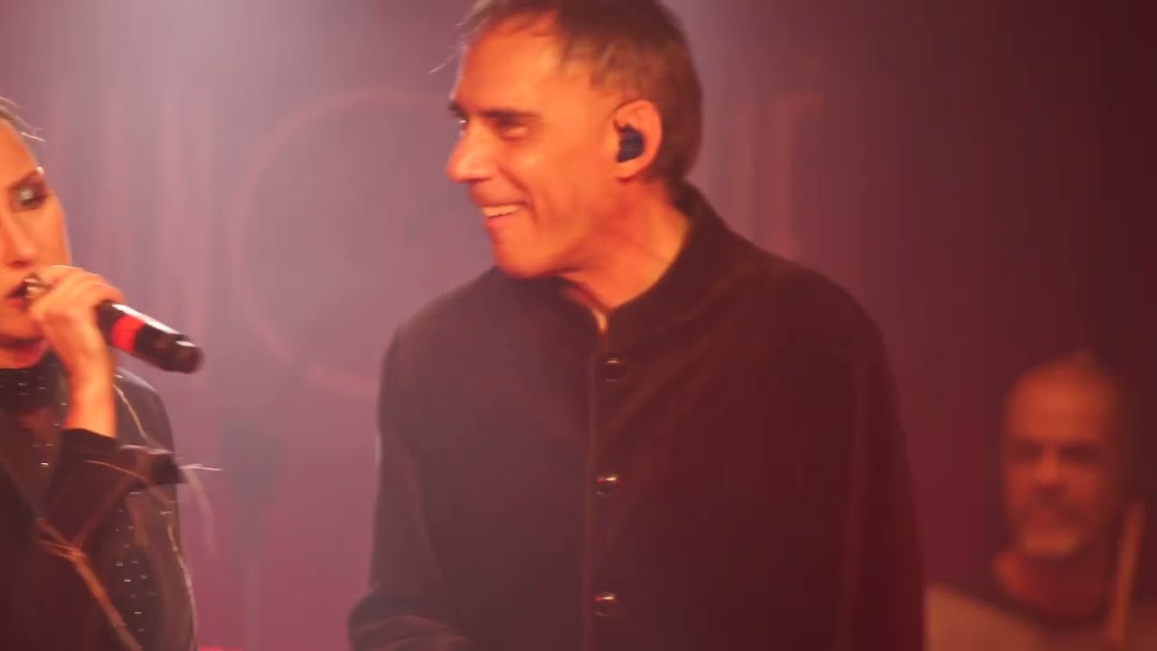 Socorro - Anna Ratto + Arnaldo Antunes