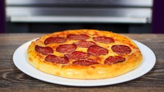 Вкусная ПИЦЦА с Моцареллой и Пепперони | Как приготовить пиццу дома Вкусная ПИЦЦА с Моцареллой и Пепперони | Как приготовить пиццу дома