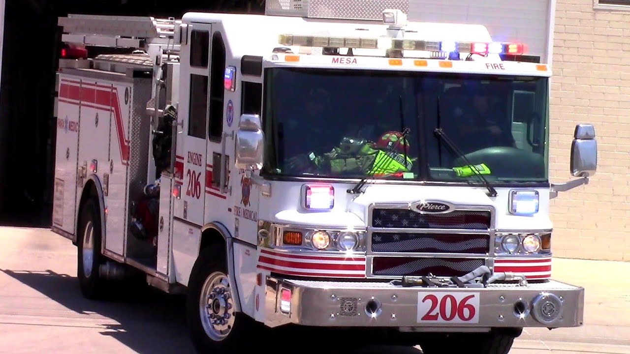 Mesa Fire/Medical Dept. Engine 206 Responding