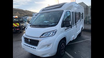 2021 Escape Compact c404