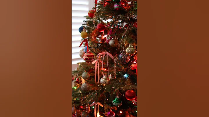 Nostalgic Christmas Tree Decorate with us | Vintage Retro Inspired Tree 2024 | Colourful Lights