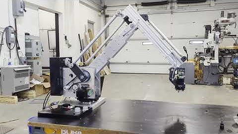 Edsgn Automation Gram 4 Axis Robot