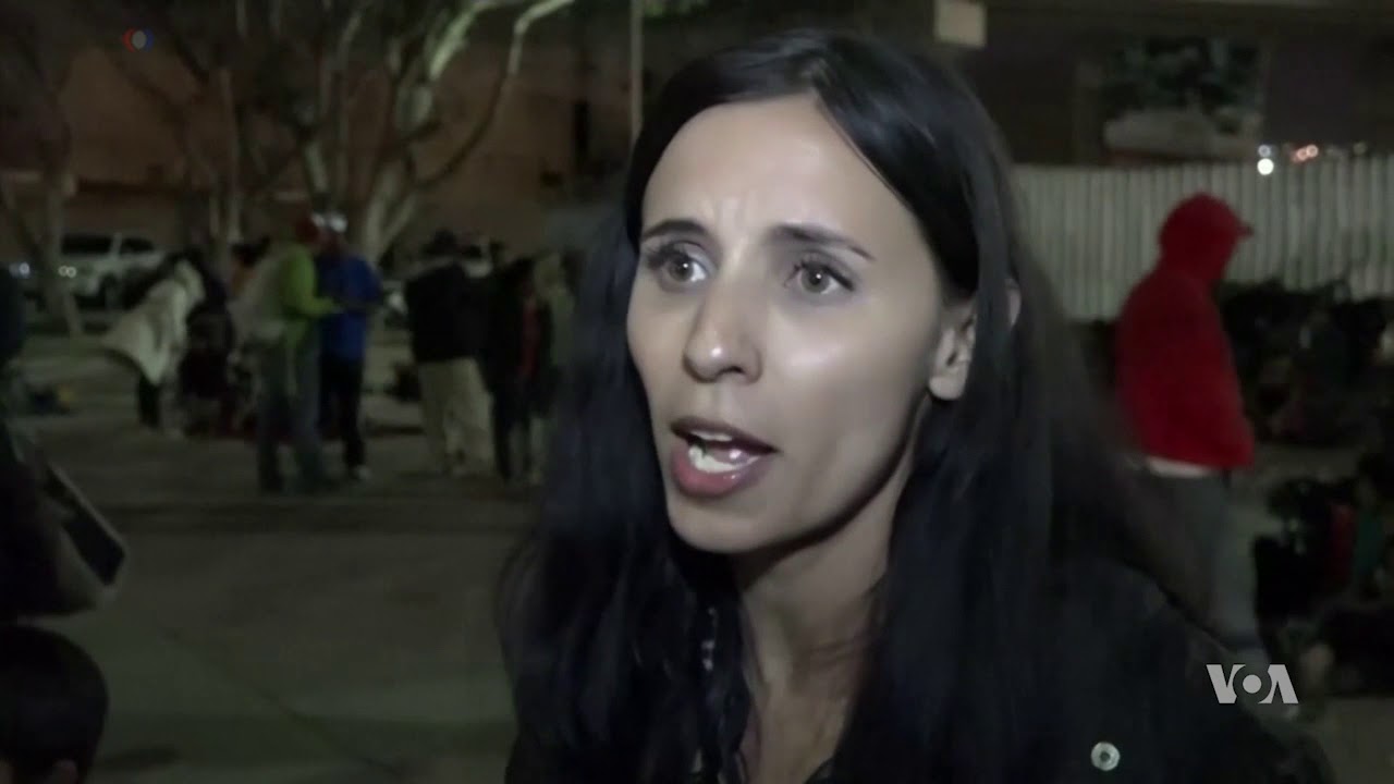 Outside US Port of Entry, Asylum-Seekers Prepare to Make Their Case