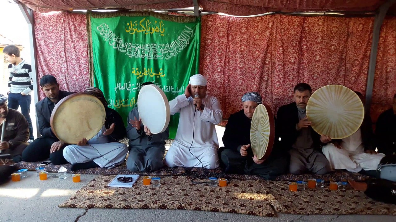 ابطال دراويش الكسنزان تكية اسكي موصل في مولد الرسول الاعظم في سدالموصل