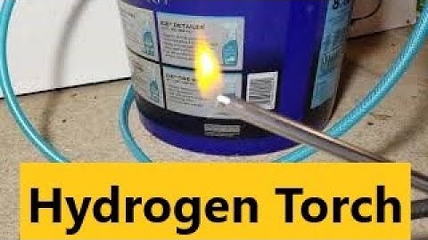 DIY Hydrogen Torch Made from Household Items