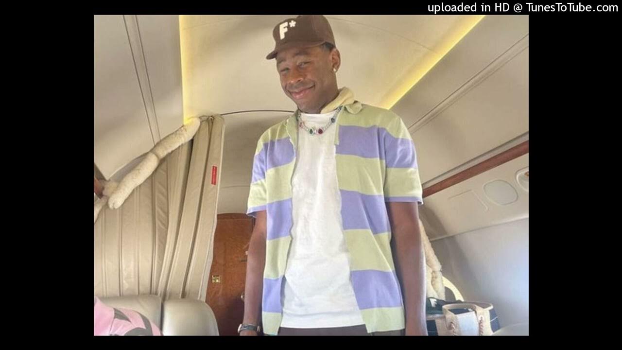 the "DOGTOOTH" intro (Looped) YouTube