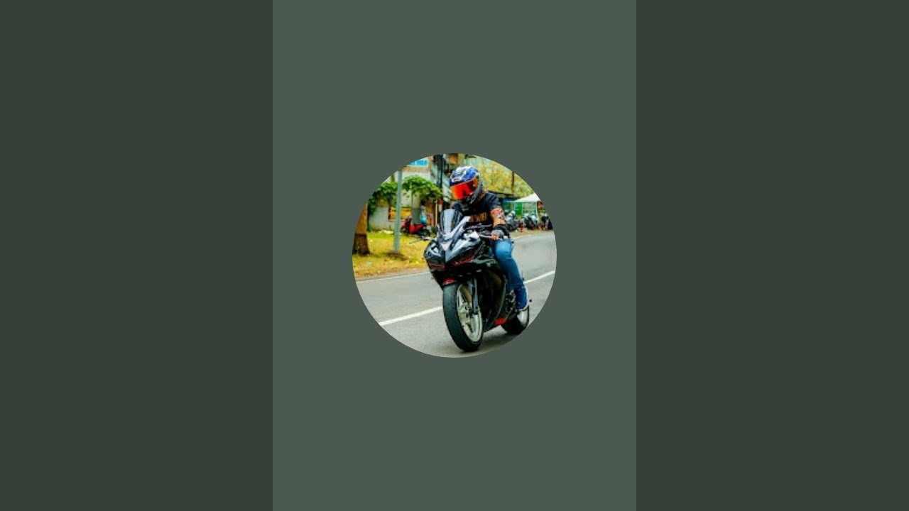 Mas Buduk sedang live sekarang!