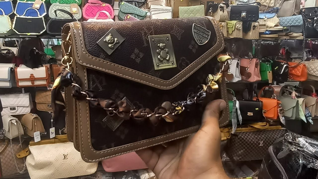 #حقائب_نسائية 🔥🎁 #موديلات 2023 🚀 sac beauty 💕  #المركز_التجاري_المنار تيبازة