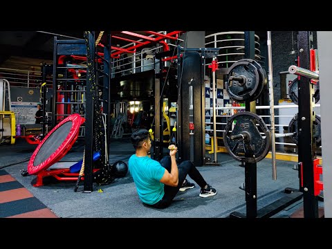RESISTANCE BAND CLOSE GRIP LAT PULLDOWN
