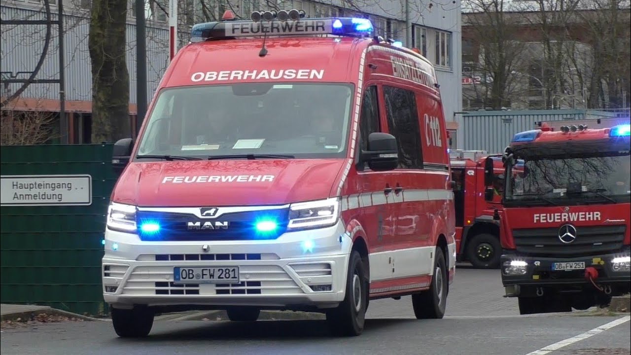 [FEUERWEHR OBERHAUSEN!] HÖHENRETTUNG, FF und mehr!  - Einsatzfahrten der Feuerwehr Oberhausen