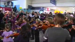 Download Lagu Buskers 4 Bochabela in the RTV Nieuws Mechelen MP3