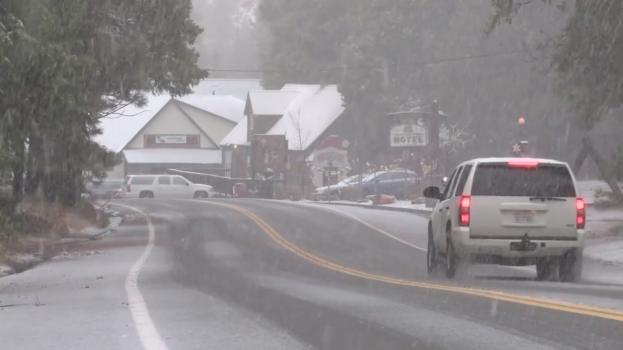 Heavy Snow Falls in Shaver Lake YouTube