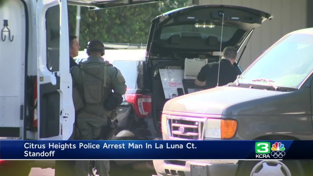 Man taken into custody after hourslong standoff in Citrus Heights - YouTube