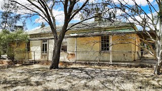 Huge old farm house with vintage TV`s/Vehicles/machines