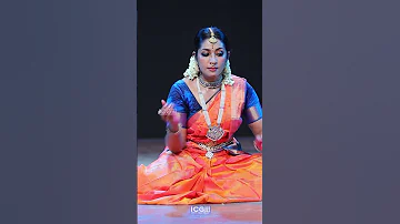 ഇങ്ങനൊക്കെ ഡാന്‍സ് കളിക്കാമോ😳 | Navya Nair Live Dance Performance |