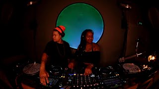 Download Lagu House Of Jungle w/ Jollyfish b2b Rebelle (Live DJ Set @ RRFM - Marimba Takeover 14/11/2023) MP3