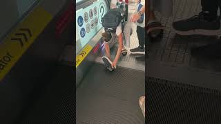 Stuck Shoe Leads to Elevator Walkway’s Sudden Stop