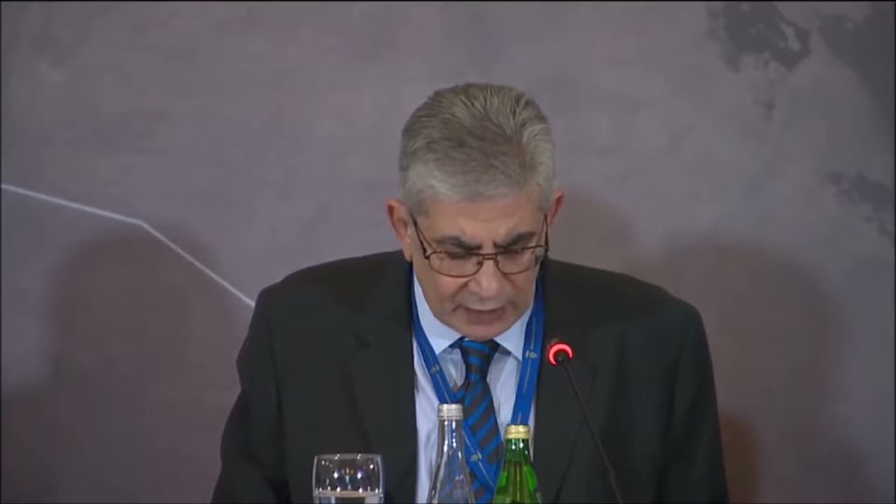الجلسة الاولى من ندوة المسألة الكردية بعنوان: الديناميات الجديدة للمسألة الكردية