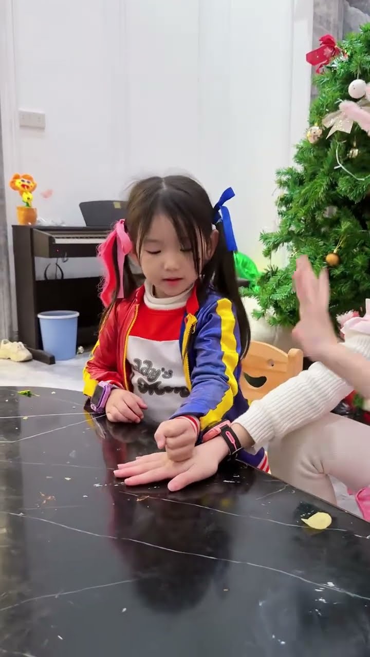 【斗罗大陆】调皮的唐舞桐恶作剧，好可恶！ #斗罗大陆#唐舞桐#coco