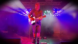 Doozer McDooze live at the Brasenose