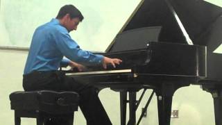 Miniatura de vídeo de "John Williams Piano Medley- Michael Bovshow"
