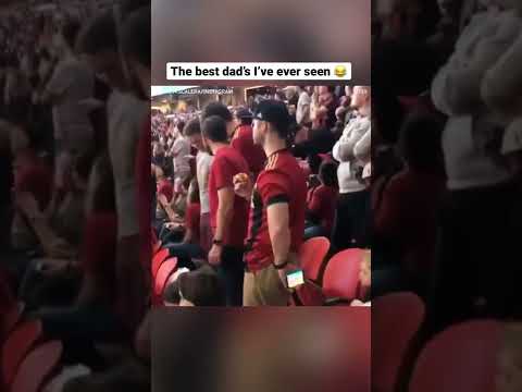 The greatest dad moments at sports events 🔥
