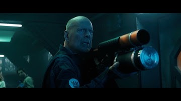 ブルース・ウィリスVS.謎の生命体！映画『アンチ・ライフ』予告編