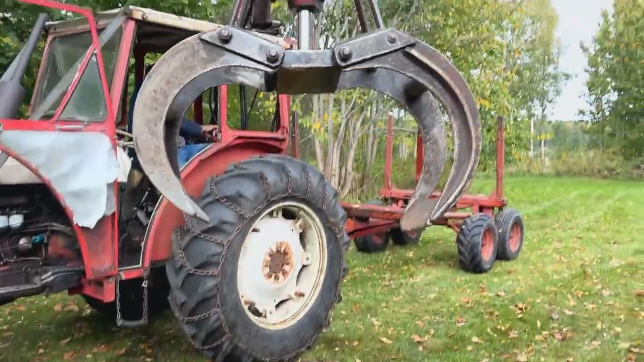 Traktor & Timmerkärra Dawid Brown 1200