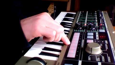 How to use the arpeggiator or Microkorg™ synthesizer