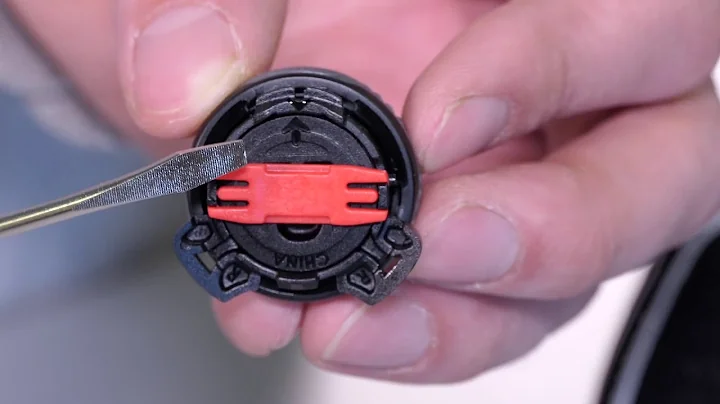 QuickFit™ Lacer Dial & Lace Replacement Instructional Video