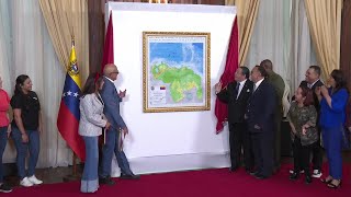 Gobierno de Venezuela presenta mapa nacional agregando región en disputa con Guyana