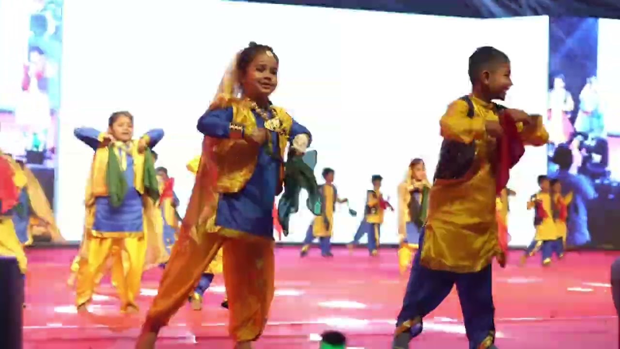 🌸 “Little Stars in Punjabi Style | Sr. KG Dance Performance
