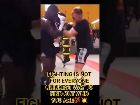 Boxing basics mma fighters spar in classes no coach watchin control u ego cant get offended easily💯💥