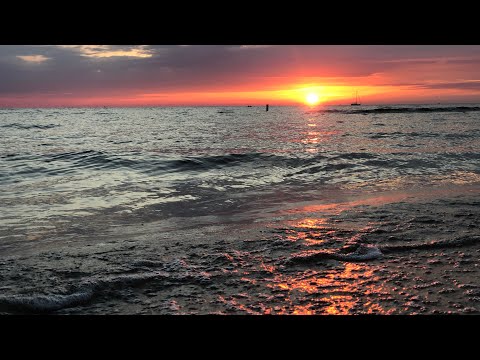 2225 Jun 23/2022 – This week we have a new discussion with our charter boat captains, and do a little Lake Trout fishing in Grand Traverse Bay!