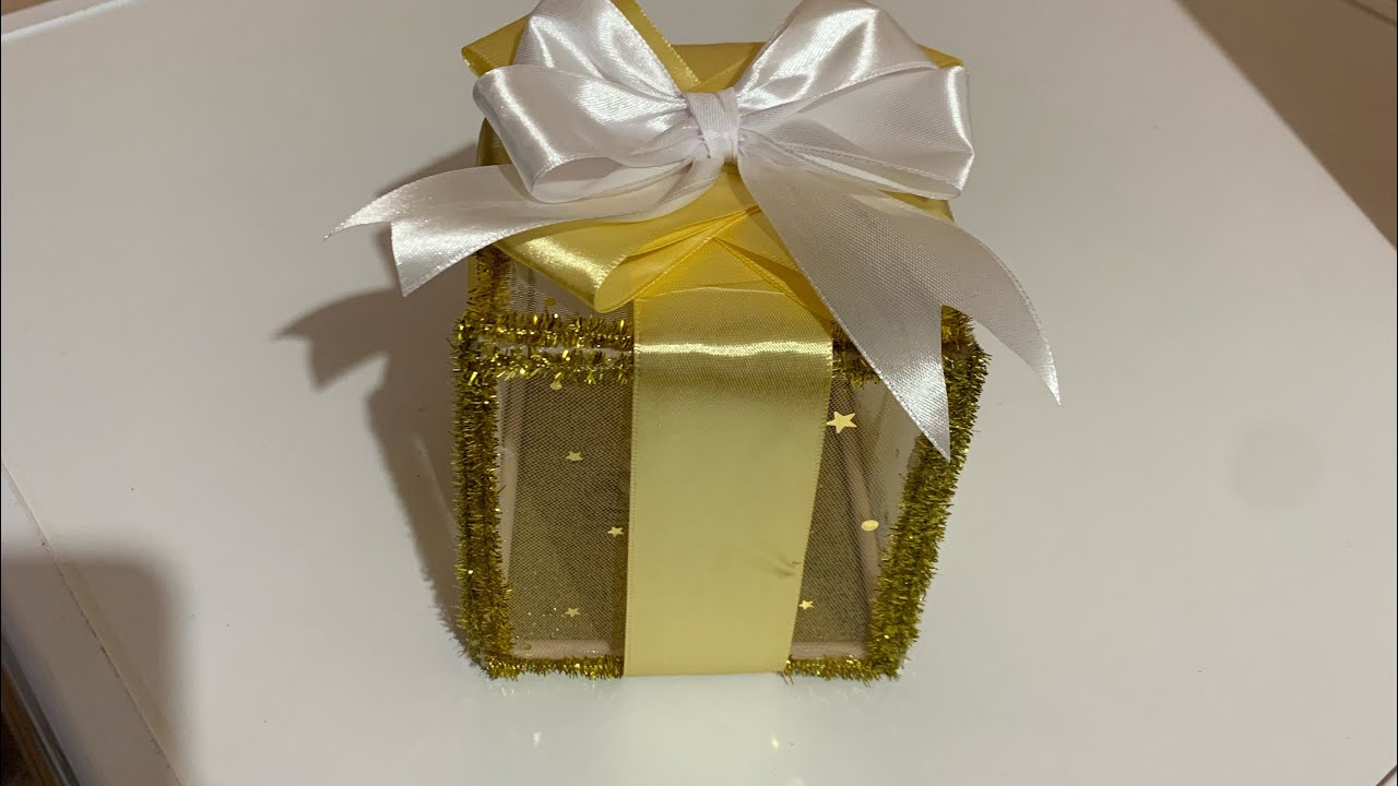 Pacco luminoso @raffaellapironelecreazioni3937